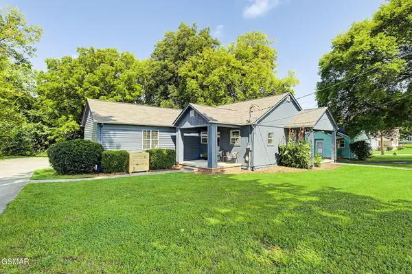 528 N College Street, Madisonville, TN 37354