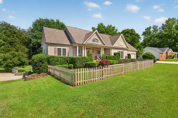 2142 Jean Ct, Cookeville, TN 38501