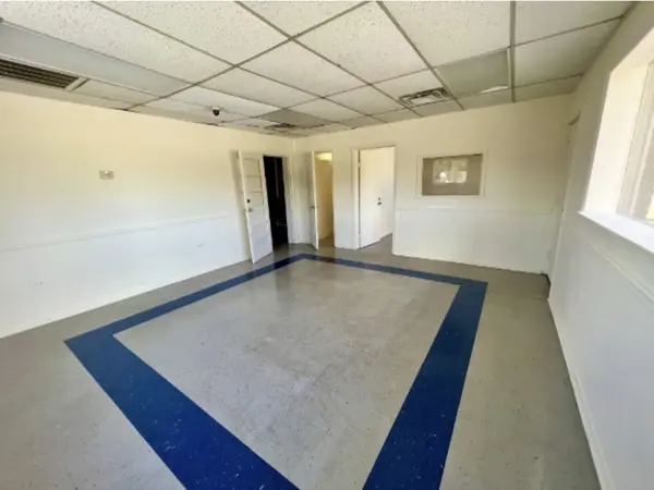 413 Pioneer St, Fayetteville, TN 37334