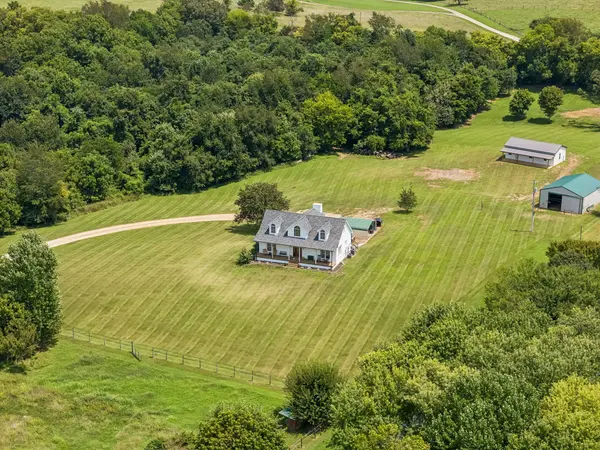 3695 Dobbin Rd, Springfield, TN 37172