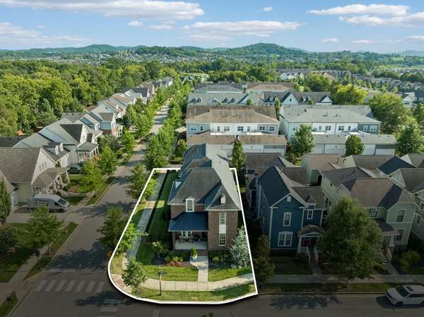 2032 Echelon Dr, Franklin, TN 37064