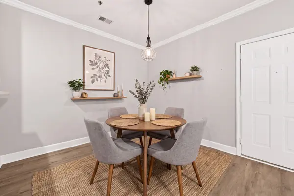 7003 Lenox Village Dr #5, Nashville, TN 37211