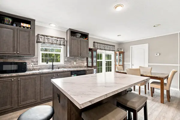 9017 Dallas Ct, Duck River, TN 38454