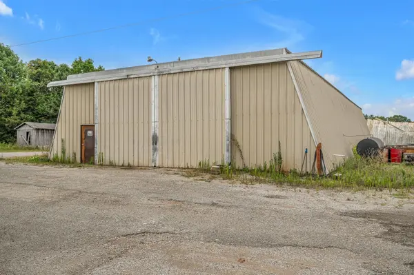 1259 Petty Road, White Bluff, TN 37187