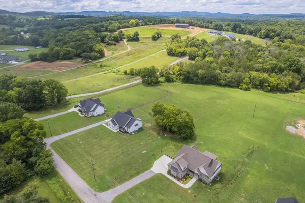 214 Opossum Hollow Rd, Watertown, TN 37184