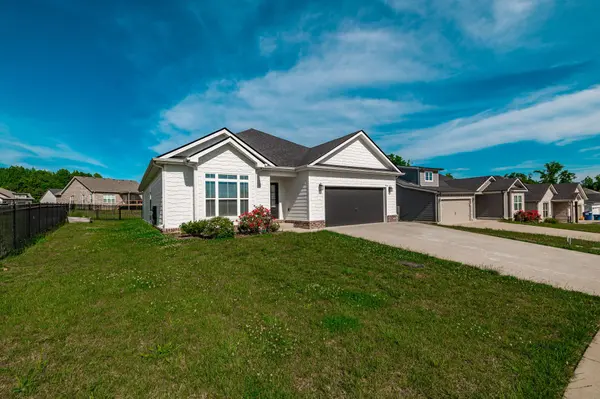 905 Frog Gip Pond Ct, Clarksville, TN 37043