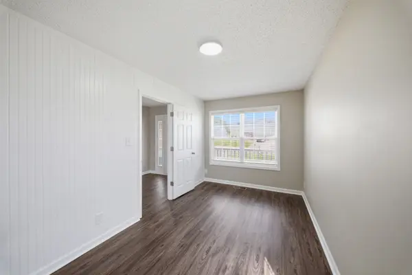 3390 Bradfield Dr, Clarksville, TN 37042