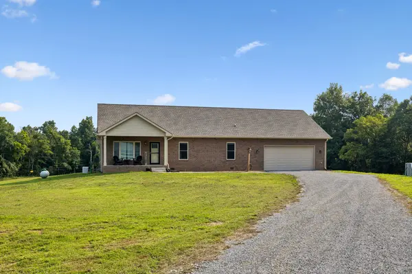 421 Spout Spring Rd, Dover, TN 37058