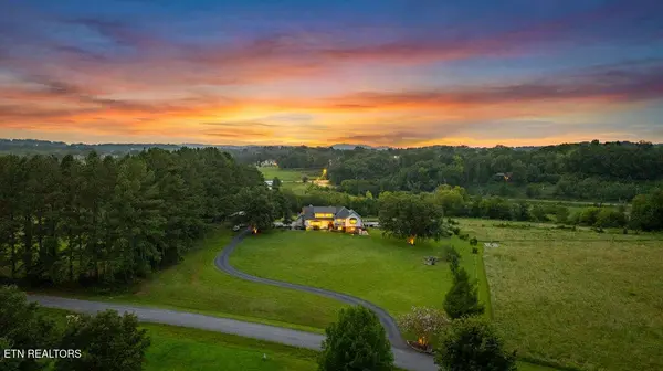 1222 Green Court, Seymour, TN 37865