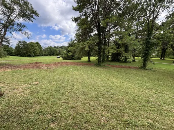 70 Spann Loop, Waverly, TN 37185