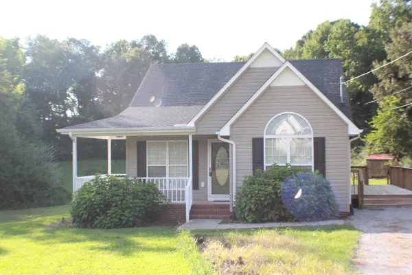 32 Tranquility Dr, Fayetteville, TN 37334