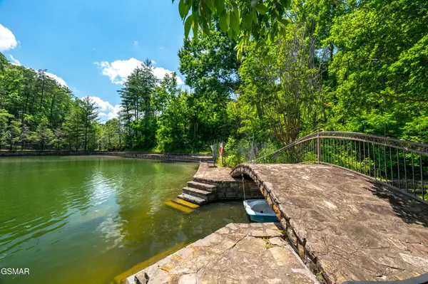 2315 Headrick Lead, Sevierville, TN 37862