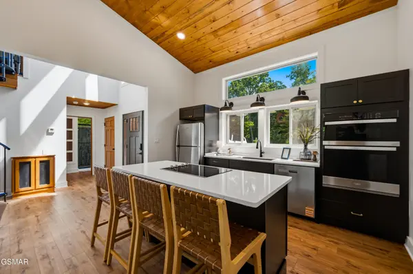 2385 Forge Hideaway Loop #6B, Pigeon Forge, TN 37863
