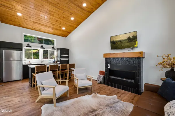 2385 Forge Hideaway Loop #6B, Pigeon Forge, TN 37863