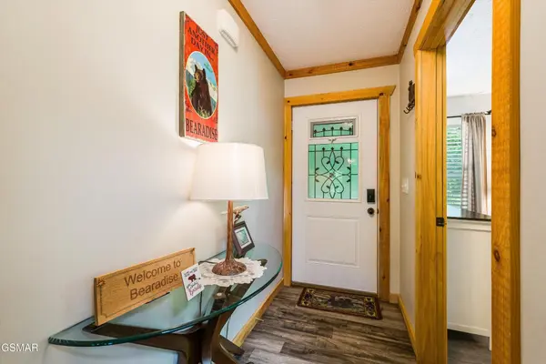 805 N Woodland Drive, Gatlinburg, TN 37738
