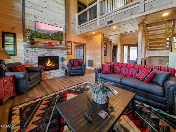 605 Wiley Oakley Drive, Gatlinburg, TN 37738