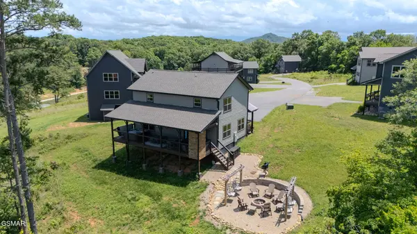 242 Lily Jo Way, Sevierville, TN 37876