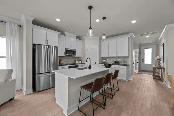 3210 Gravity Drive, Columbia, TN 38401