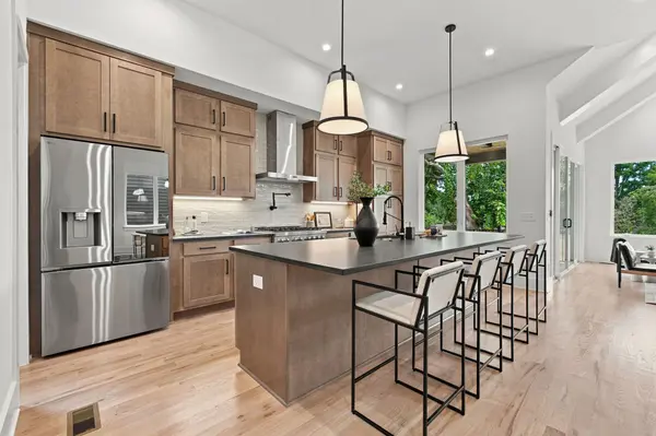 2613 Traughber Dr, Nashville, TN 37206