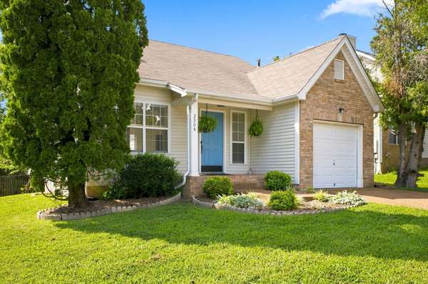 2306 Surrey Ln, Franklin, TN 37067