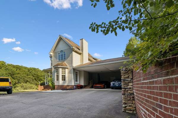206 Collier Ave, Waverly, TN 37185