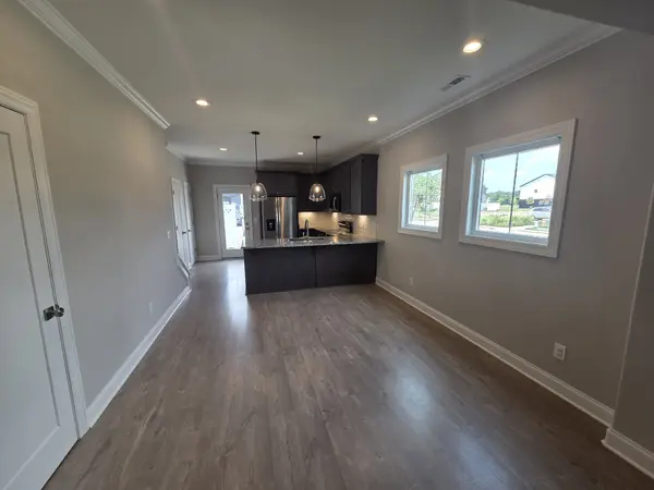 1403 Rebecca Johns Dr, Murfreesboro, TN 37128