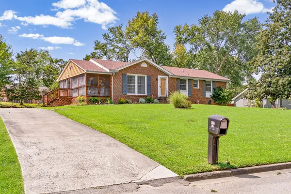 112 Kimbrough Ct, Clarksville, TN 37043