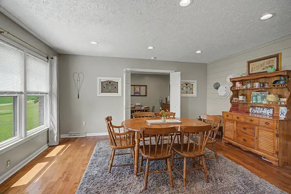 6730 Pierce Ln, Hopkinsville, KY 42240