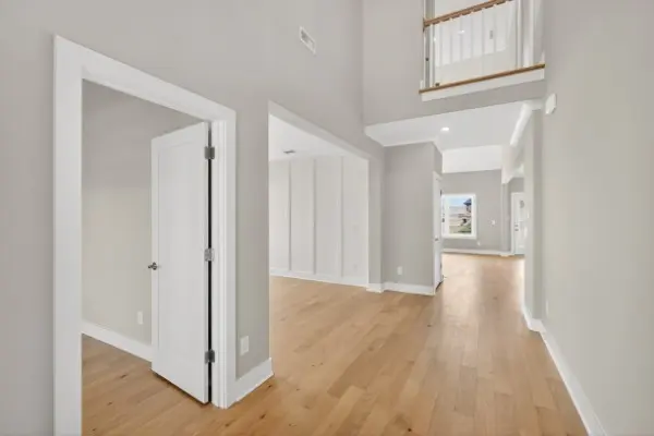 2204 Winterdale Dr, Murfreesboro, TN 37128