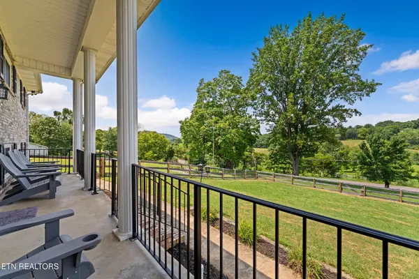 6818 Texas Valley Rd, Knoxville, TN 37938