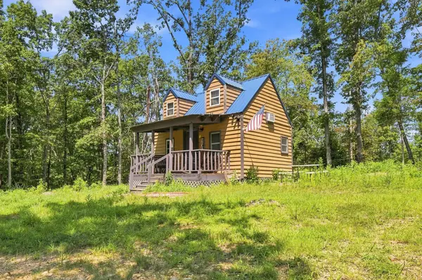 4179 Beaver Bend Dr, Nunnelly, TN 37137