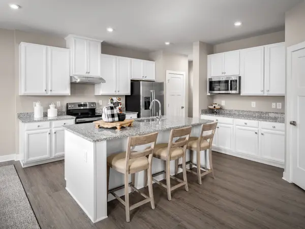 2400 RADCLIFFE DRIVE, Murfreesboro, TN 37128