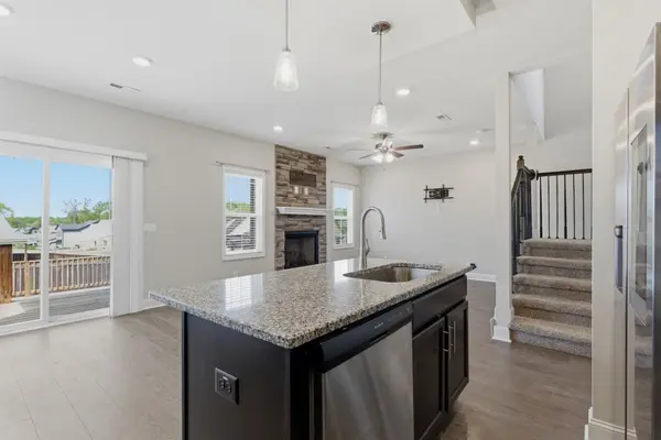 801 Marksman Ct, Clarksville, TN 37042