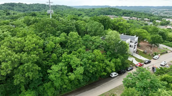 6031 Hill Cir, Nashville, TN 37209