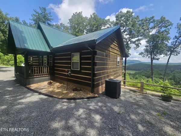 100 Warriors Passage Drive, Tellico Plains, TN 37385