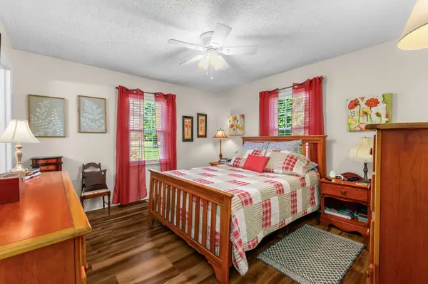 825 Apache Trl, Mcminnville, TN 37110