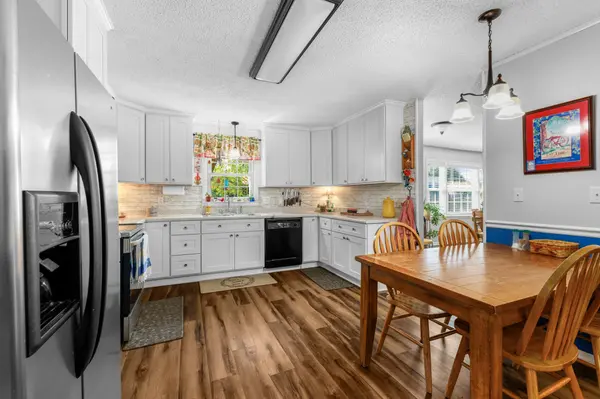 825 Apache Trl, Mcminnville, TN 37110