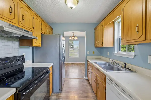 717 Polk Ave, Oak Grove, KY 42262