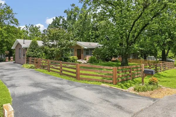 508 Purnell Dr, Nashville, TN 37211
