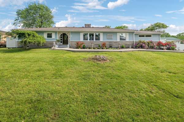 604 College Ave #E, Carthage, TN 37030