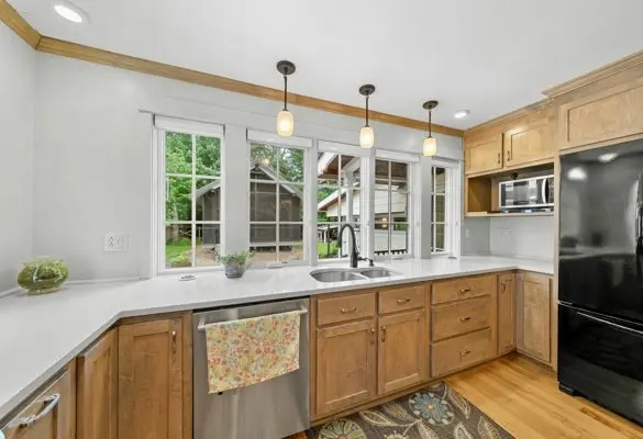 105 Wilson St, Cowan, TN 37318
