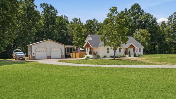10 McMeen Ln, Fayetteville, TN 37334