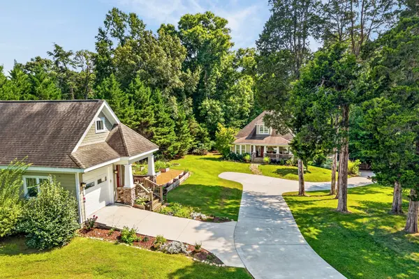 18 Admiral Ln, Rock Island, TN 38581