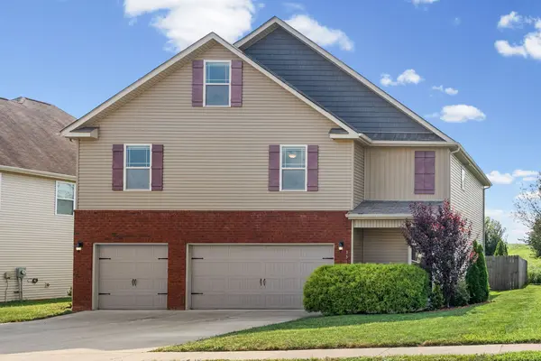 3512 Spring House Trl, Clarksville, TN 37040