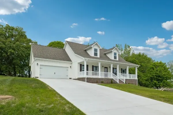 156 Lisa Drive, Gordonsville, TN 38563