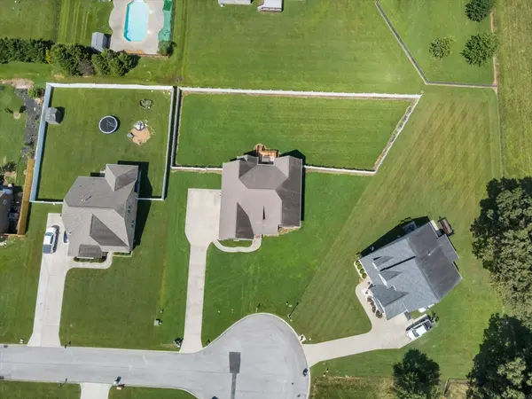 61 N Kensington Ct, Manchester, TN 37355
