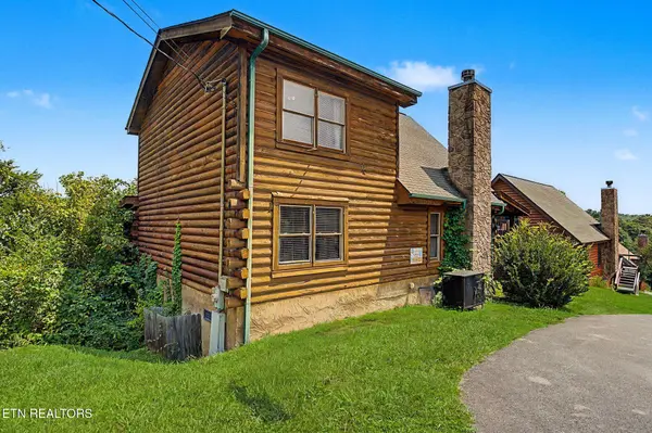 2223 Eagle Feather Drive, Sevierville, TN 37876