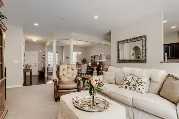 2432 Parkwood Dr, Murfreesboro, TN 37128