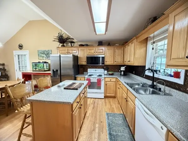 125 Hazelwood Ln, Winchester, TN 37398