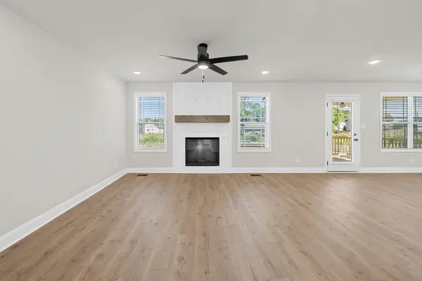 394 Park Glen Lane, Clarksville, TN 37042